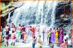 Suruli Falls Suruli Falls
