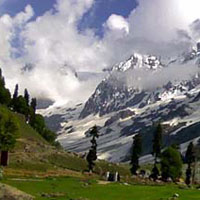 Srinagar Gulmarg Pahalgam Sonmarg Special Honeymoon Tour Package