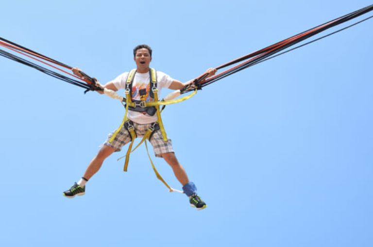 Della Adventure Par