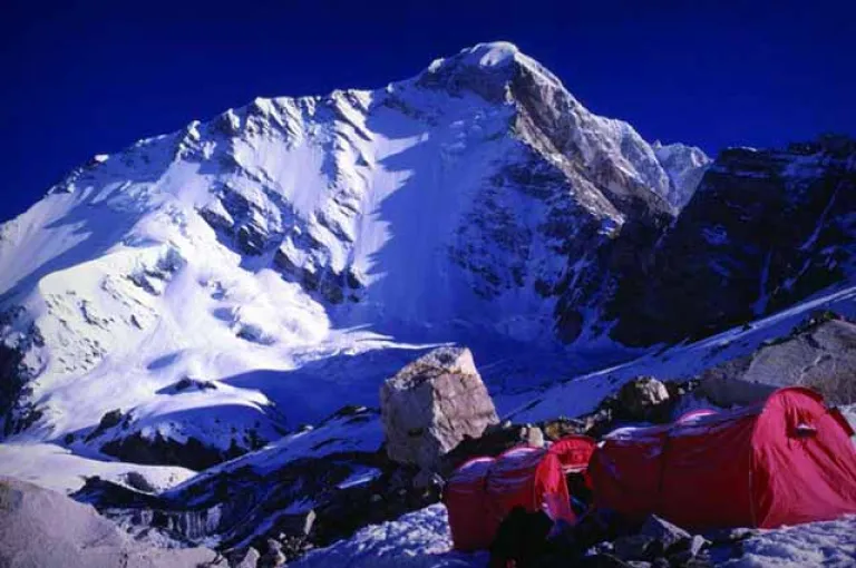 Dunagiri is well known places for mountaineering In India
