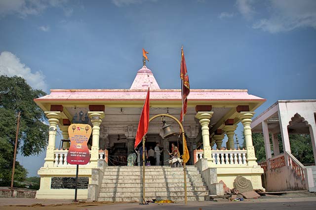 Kal Bhairav Temple is one of the famous places to visit in ujjain