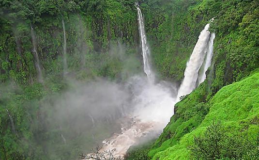 Kune Falls : The Cascading Wonder