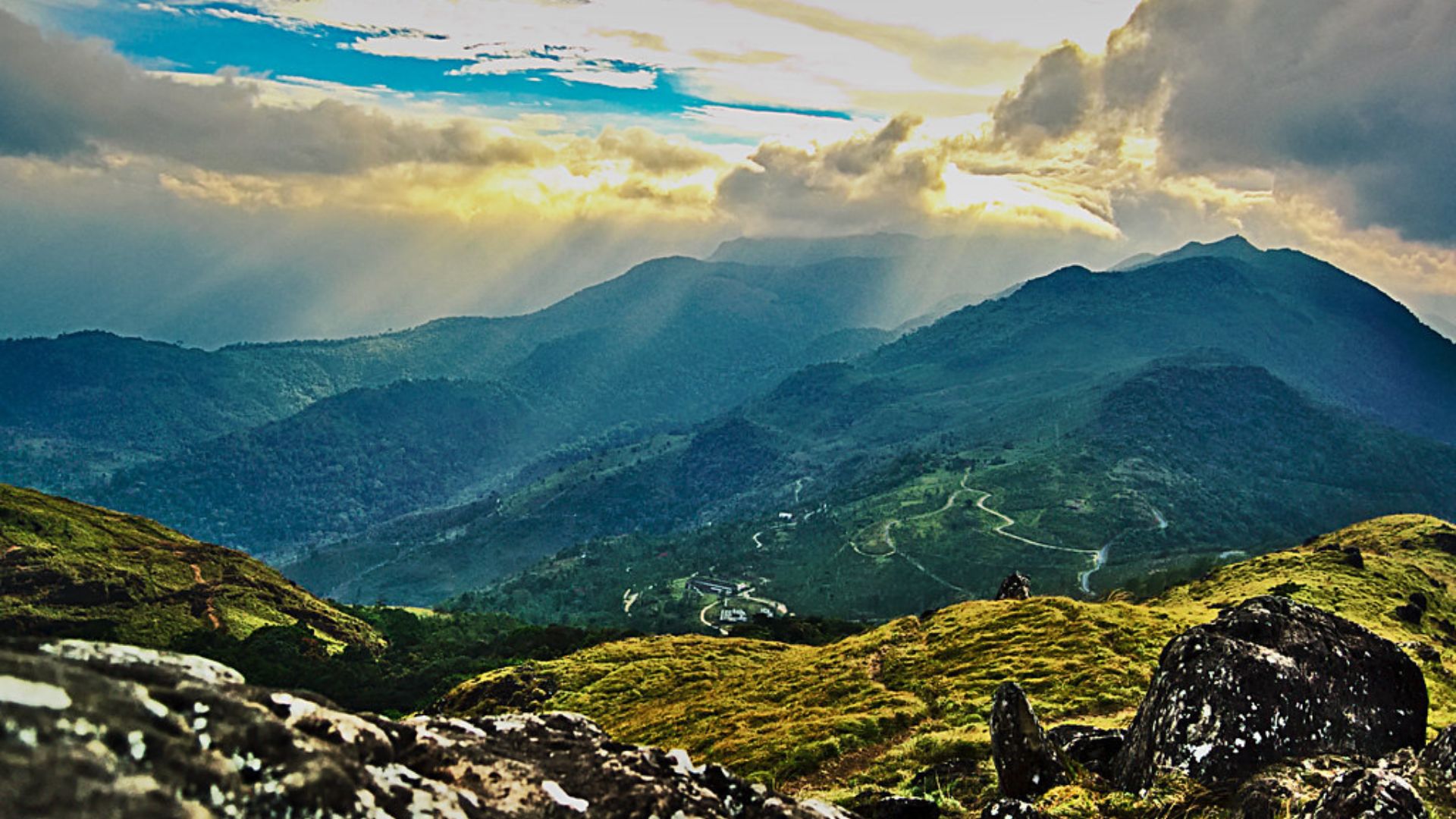 Ponmudi