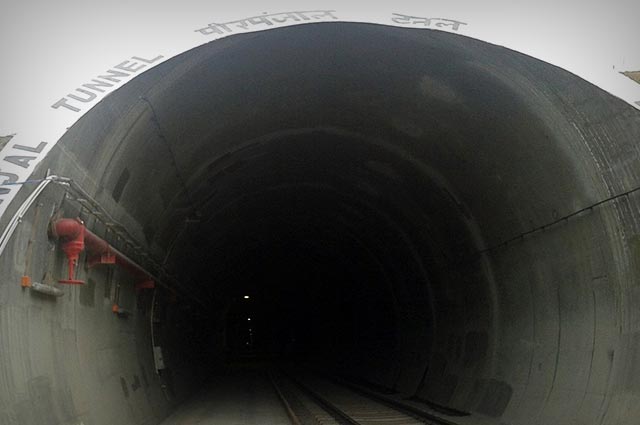 Pril Pranjal railway tunnel is the longest railway tunnel in India