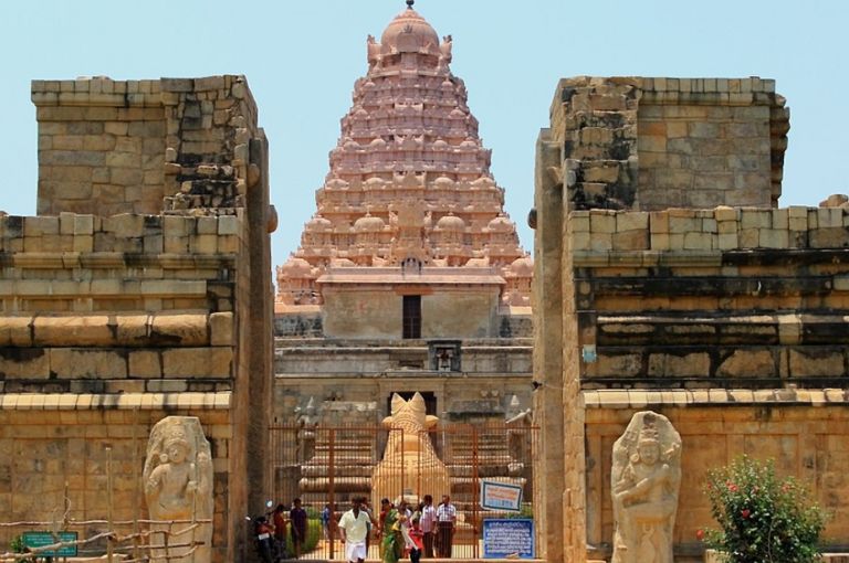 Vellai Puliar Temple