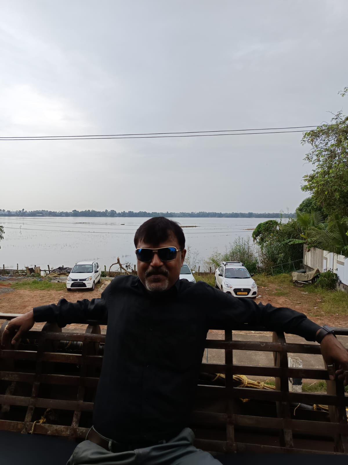 Our Happy Customer Mr Sarabindu Pal at Kerala Trip