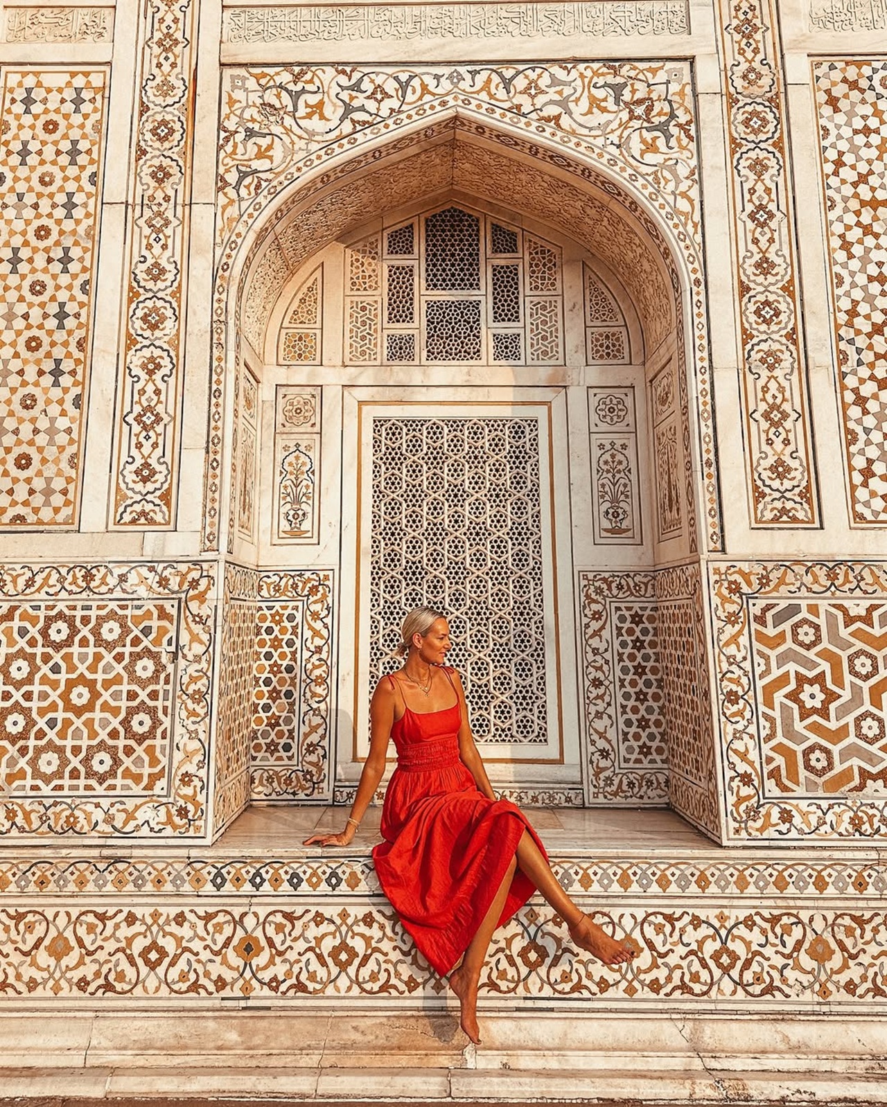 Taj Mahal Embroid Structures