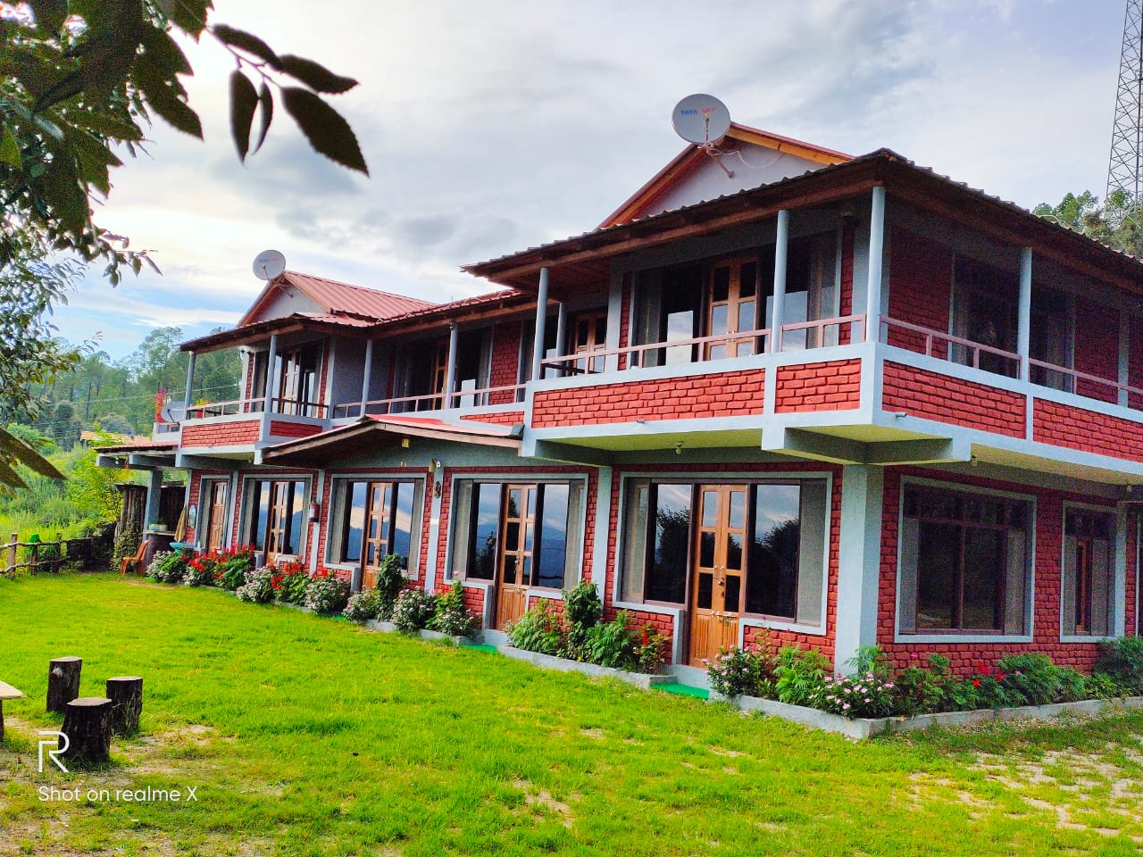 ECO BINSAR DHOLCHINA