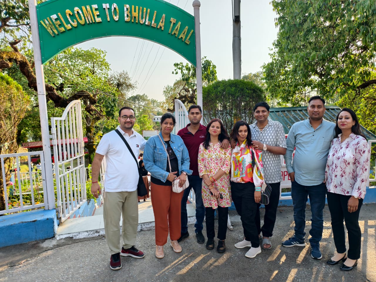 Glimpses of Lansdown, Group Tour