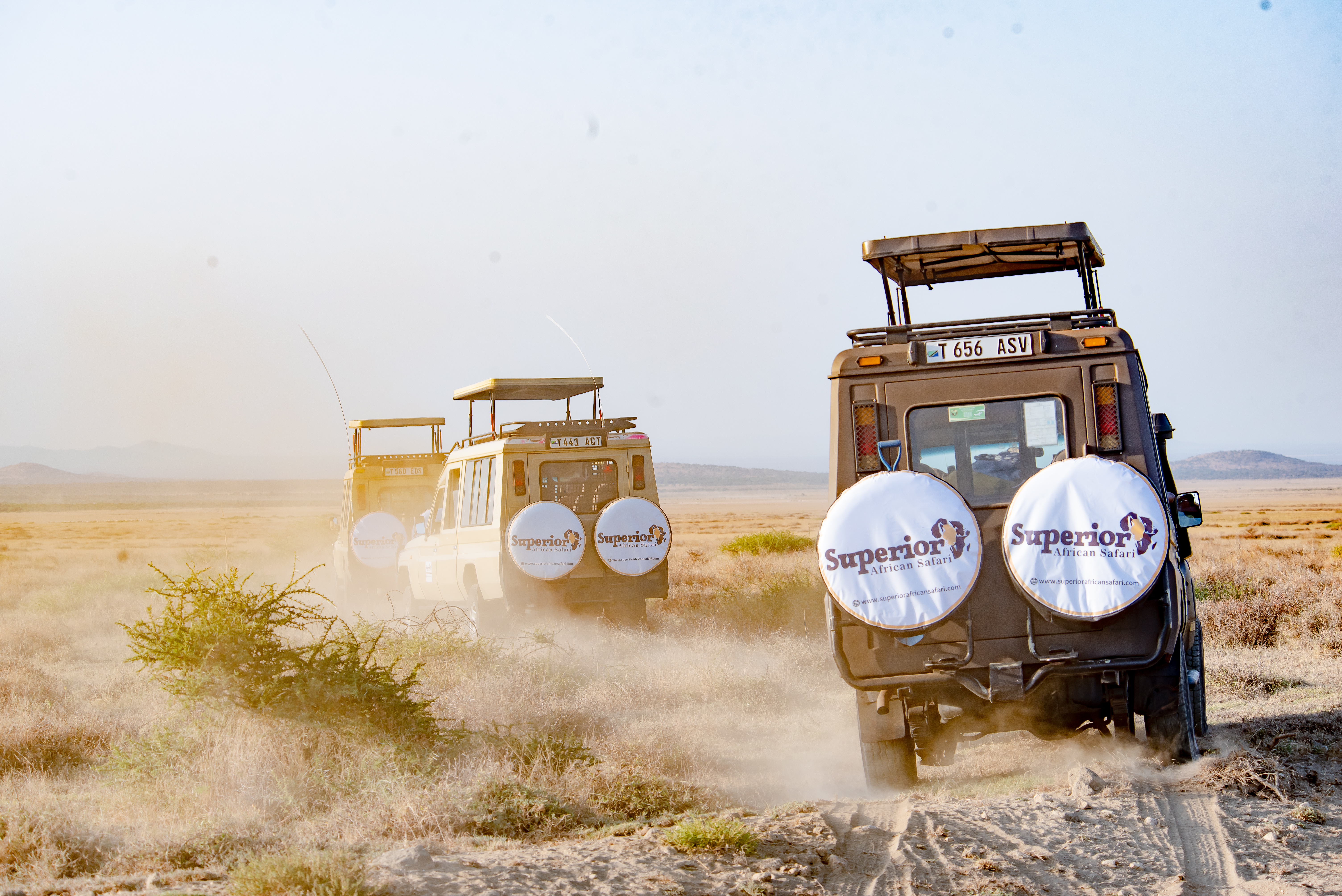 A 4x4 Land Cruiser safari vehicle.