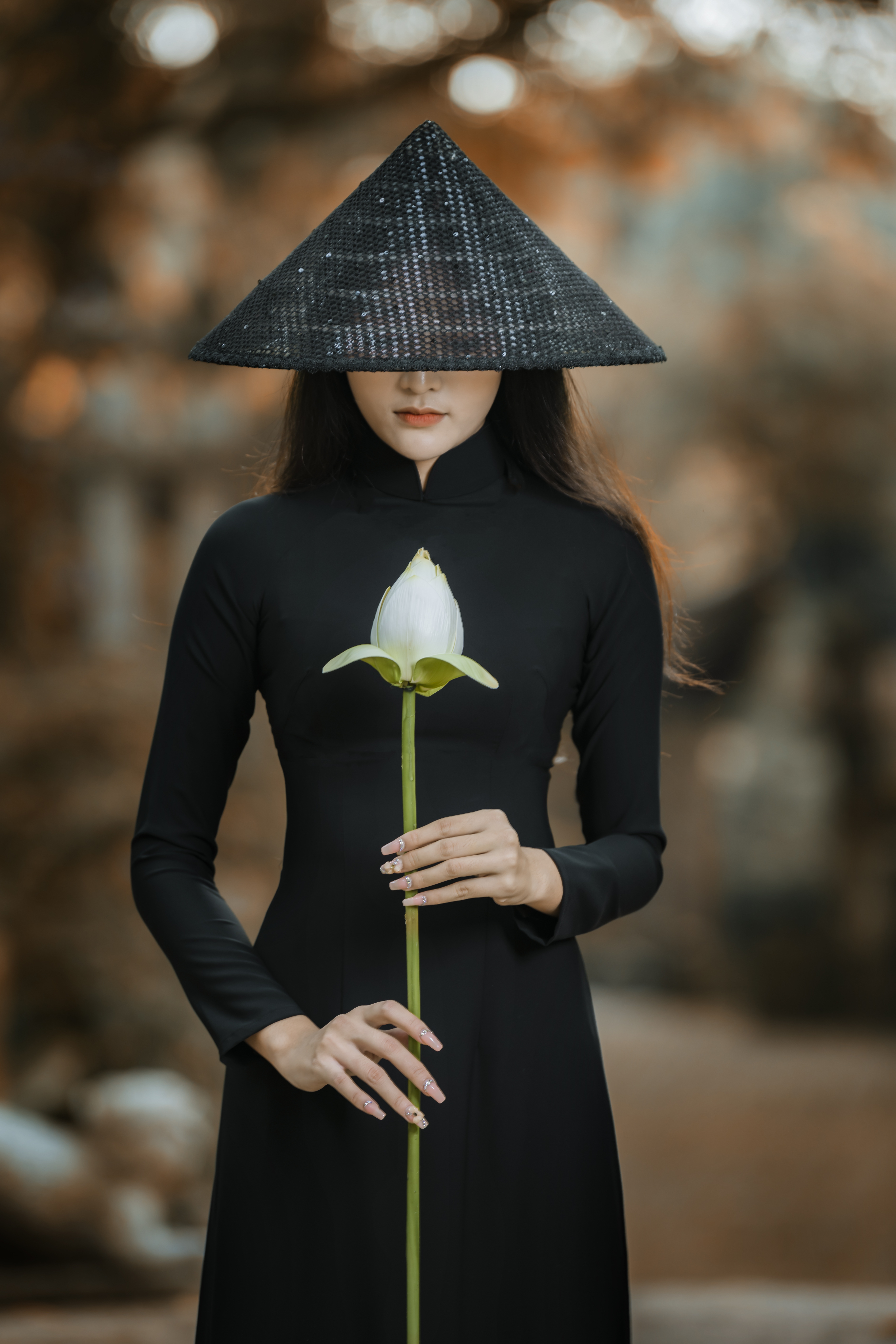 Ideal Travel Asia - lotus girl