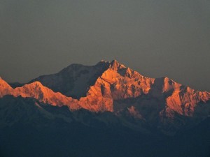 Sunrise on Kangchendzonga