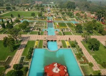 Mughal Garden Kashmir