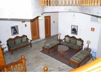 Alhamra Resort