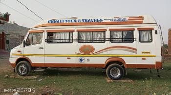 24 seaters full luxury Traveller with pushback seats video coach also
