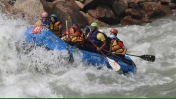 RAFTING IN GANGA