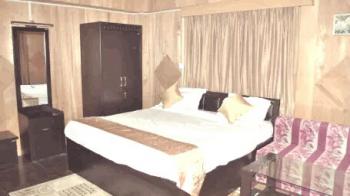 PARK PALACE LACHUNG 6
