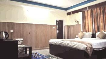 PARK PALACE LACHUNG
