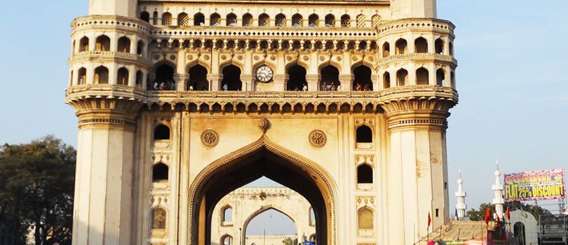 Top Tourist Places To Visit in Hyderabad