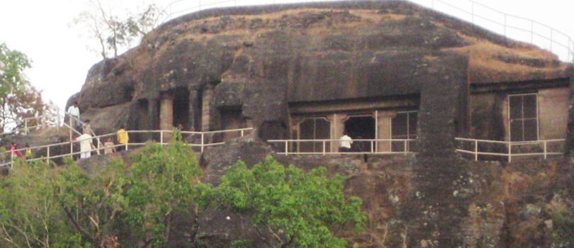 Top Tourist Places To Visit in Pachmarhi