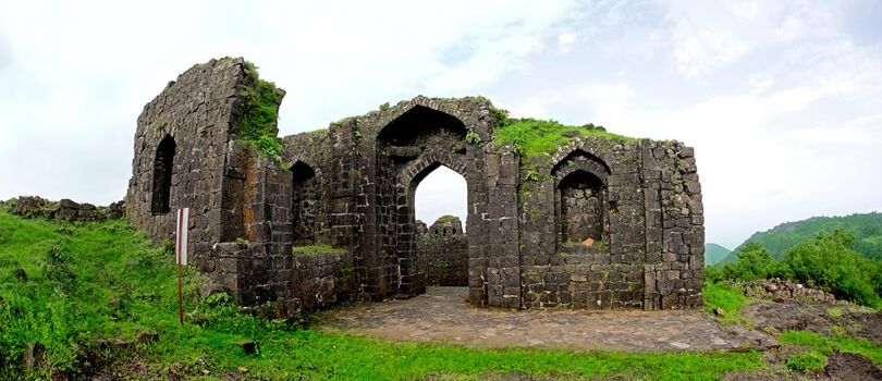 Top Tourist Places To Visit in Amarvati