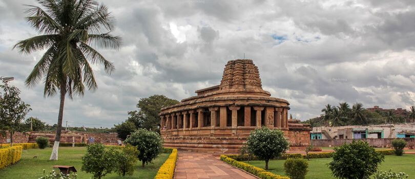 Top Tourist Places To Visit in Aihole