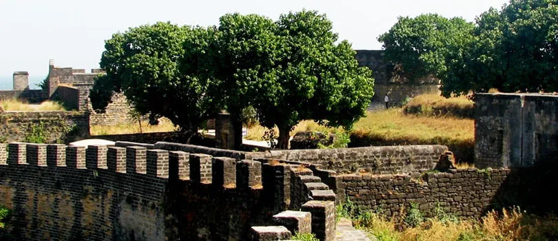 Top Tourist Places To Visit in Daman & Diu