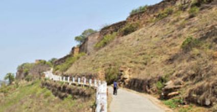 Mirzapur Travel Guide