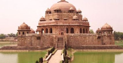 Vaishali Travel Guide