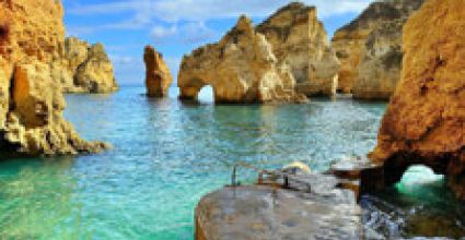Algarve Travel Guide