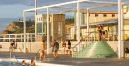 Newcastle Travel Guide