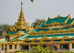 Myanmar Golden Temple
