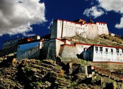 Gyantse Dzong in Shigatse