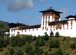 Dzongdrakha Goemba in Paro