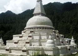 Chendebji Chorten in Trongsa