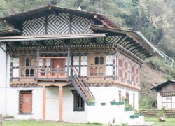 Thruepang Palace in Trongsa