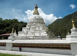 Chorten Kora