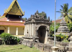 Wat Samraong Knong in Battambang