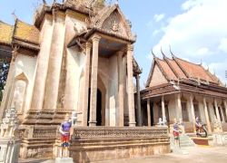 Phnom Preah Theat in Stung Treng