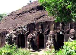 Hpowindaung in Monywa