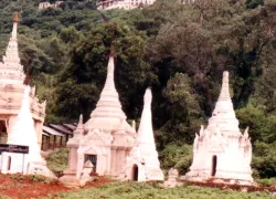 Pindaya Caves in Pindaya