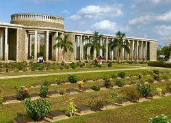 Taukkyan War Cemetery in Yangon