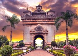 Patuxai in Vientiane