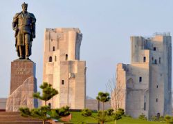 Ak-Saray Palace in Shahrisabz