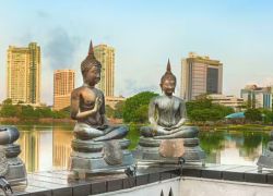 Gangaramaya (Vihara) Buddhist Temple in Colombo