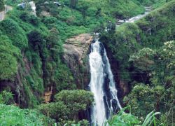 Devon Falls in Nuwara Eliya