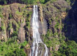 Bambaragala Peak in Badulla