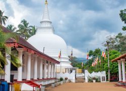 Muthiyangana Raja Maha Vihara in Badulla