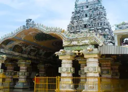 Piliyandala Temple in Batticaloa