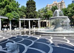 Fountain Square in Baku